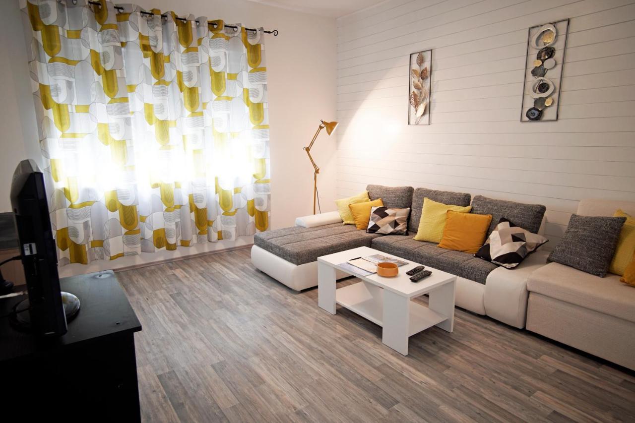 House - Apartman Sarah Kaštela Eksteriør billede